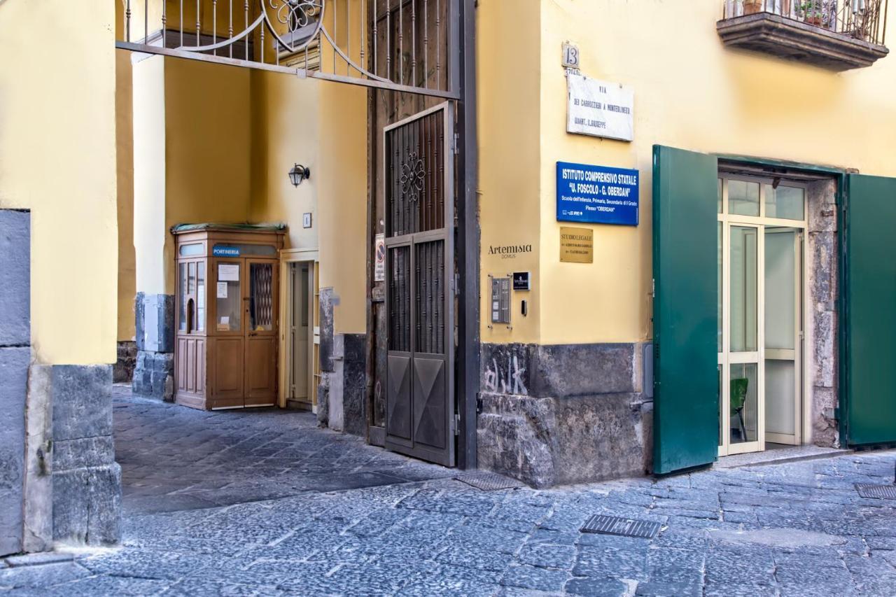 Artemisia Domus - Centro Storico Hotel Naples Exterior photo